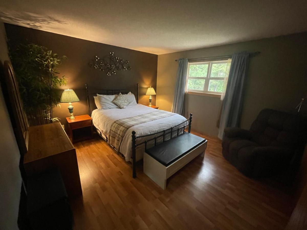 Blaeberry Valley Vacation Rentals Golden Eksteriør billede