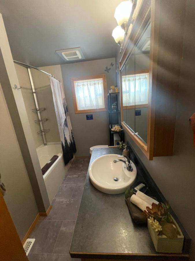 Blaeberry Valley Vacation Rentals Golden Eksteriør billede