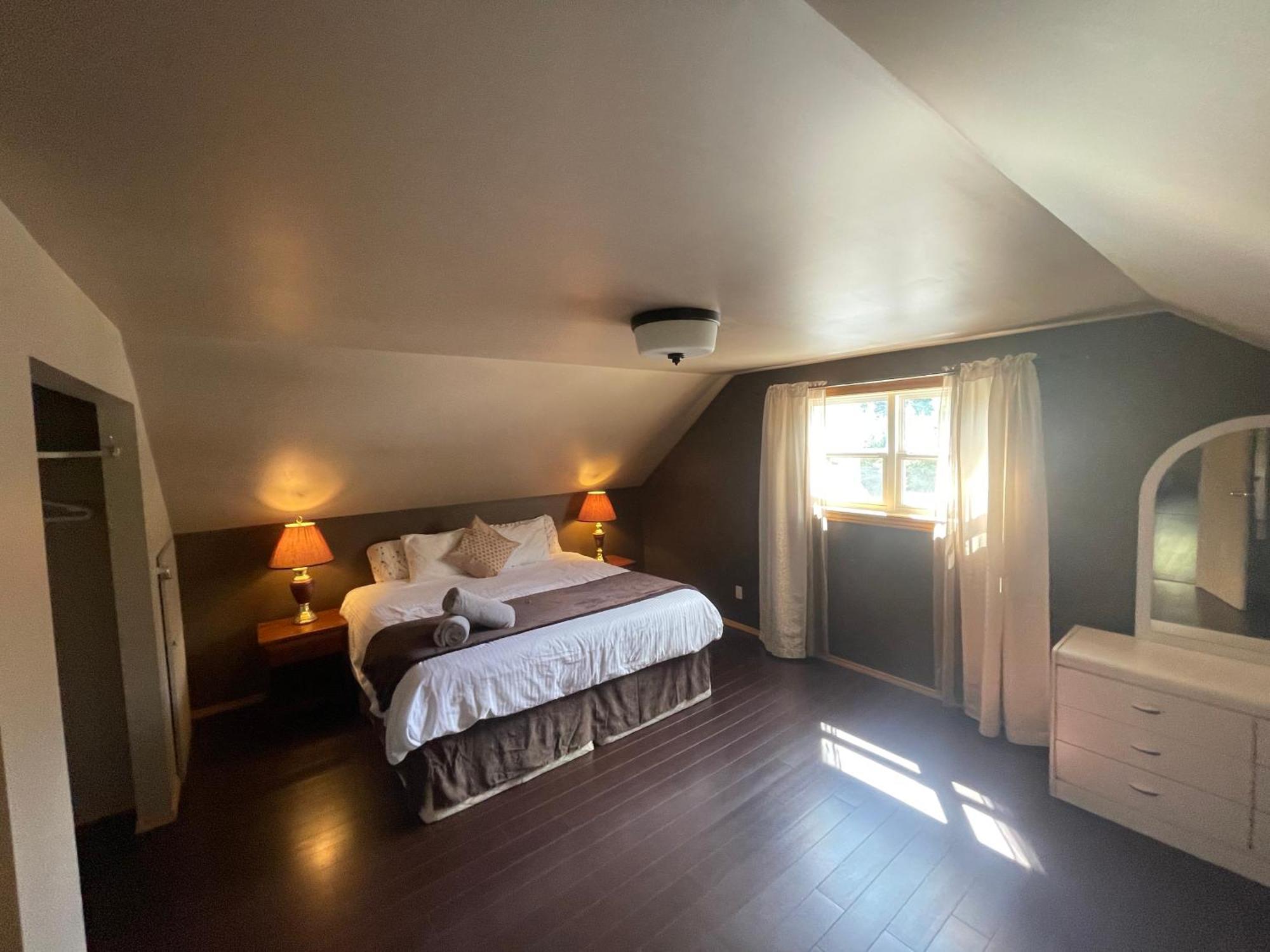 Blaeberry Valley Vacation Rentals Golden Eksteriør billede